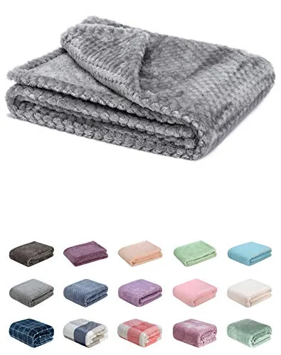 The Best Stroller Blanket for Every Season