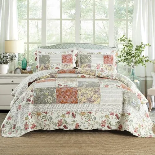 The Best Country Quilt for Every Bedroom Style